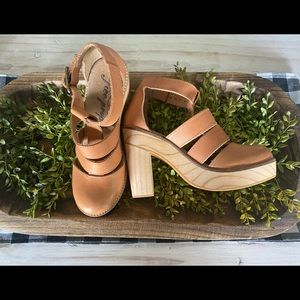NEW Women’s Free People Shoes